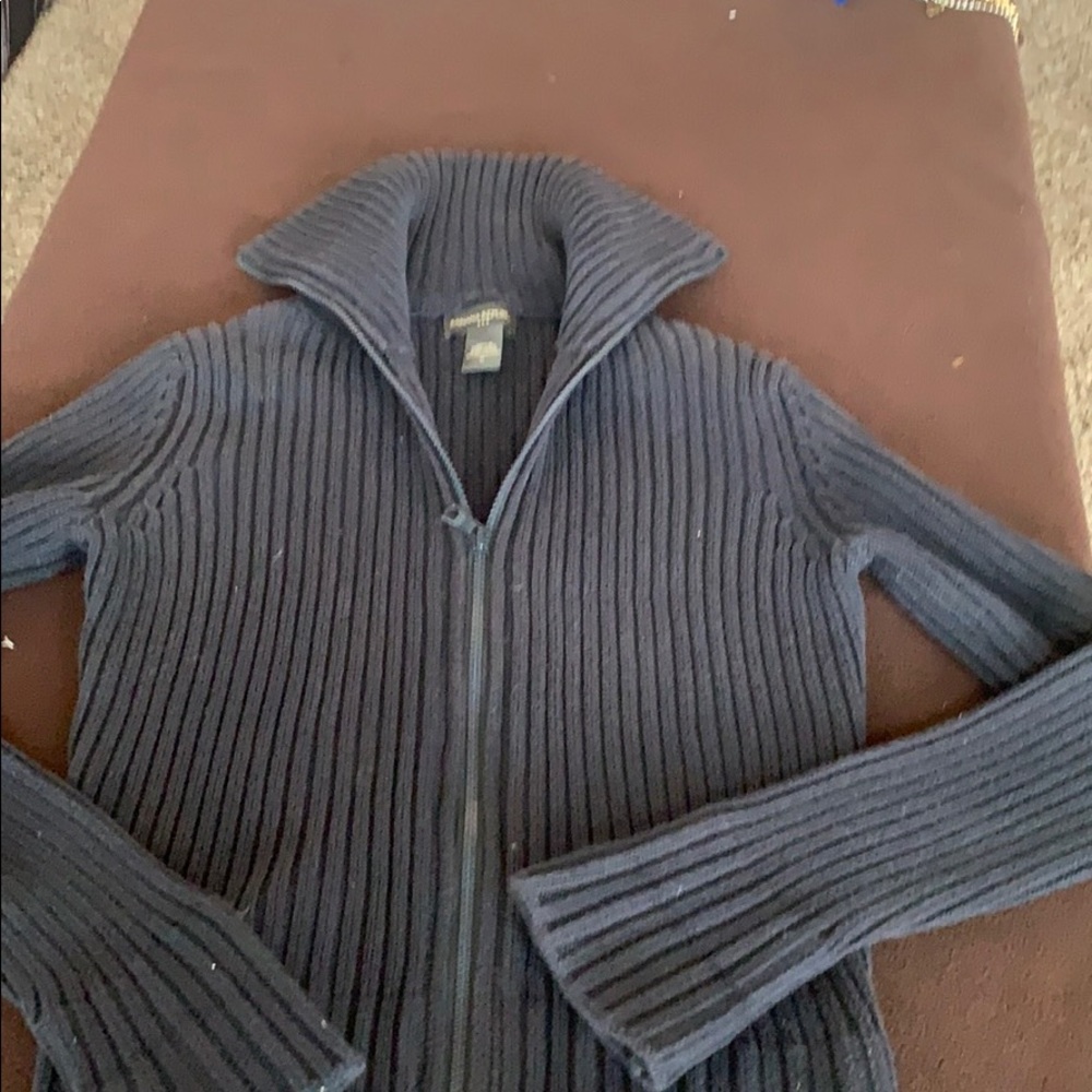 Sweater - Picture 2 of 3